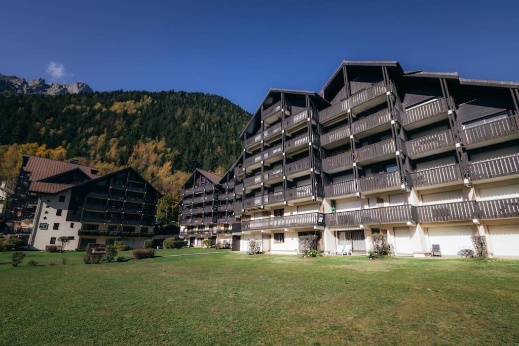 Bel Appartement Entier En Style Chalet A Chamonix Luaran gambar