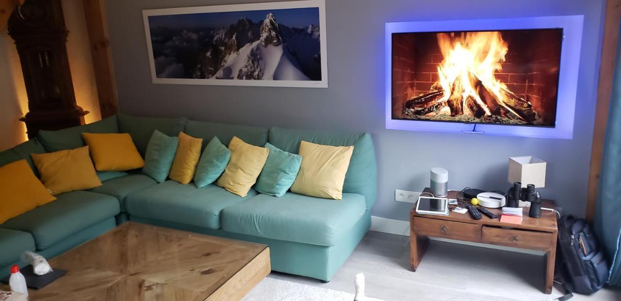 Bel Appartement Entier En Style Chalet A Chamonix Luaran gambar